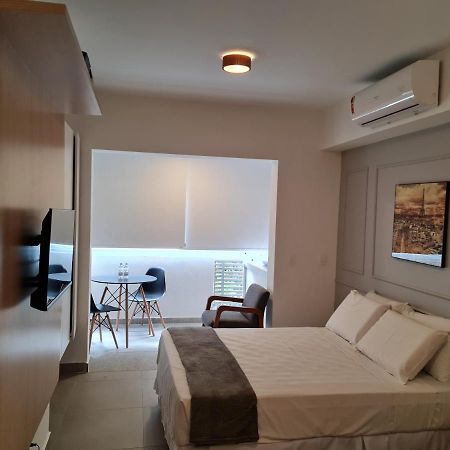 Lindo Studio Na Vila Madalena Сан-Пауло Экстерьер фото